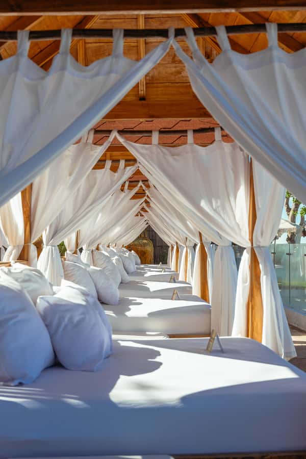 BORA BORA AREA CLUB - What to pack, what to skip, and who this day pass is not for