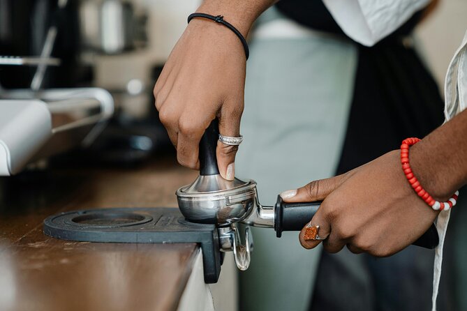 Cafe Route Flavors and Culture of the Old City: Walking tour - Coffee tastings: what you taste and how the guide frames it