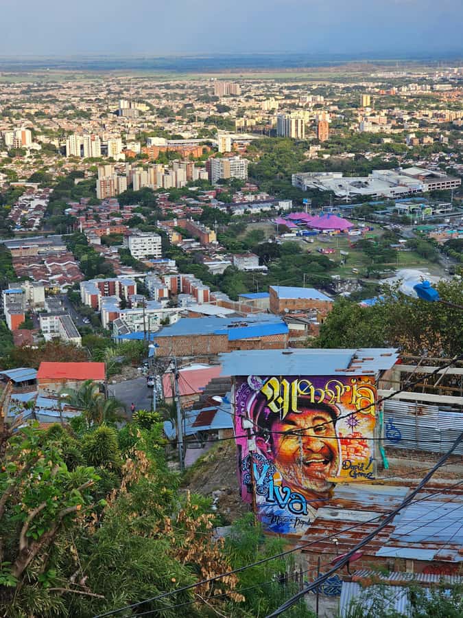 Cali: Comuna 20 Siloé Street Art Tour - Key things you should know before you go