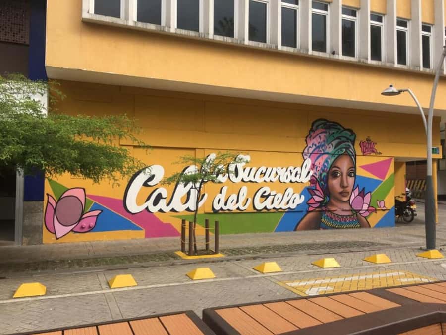 Cali: Cristo Rey, Tertulia Museum & Downtown Cali City Tour - Should you book this Cristo Rey, Tertulia, and downtown tour?