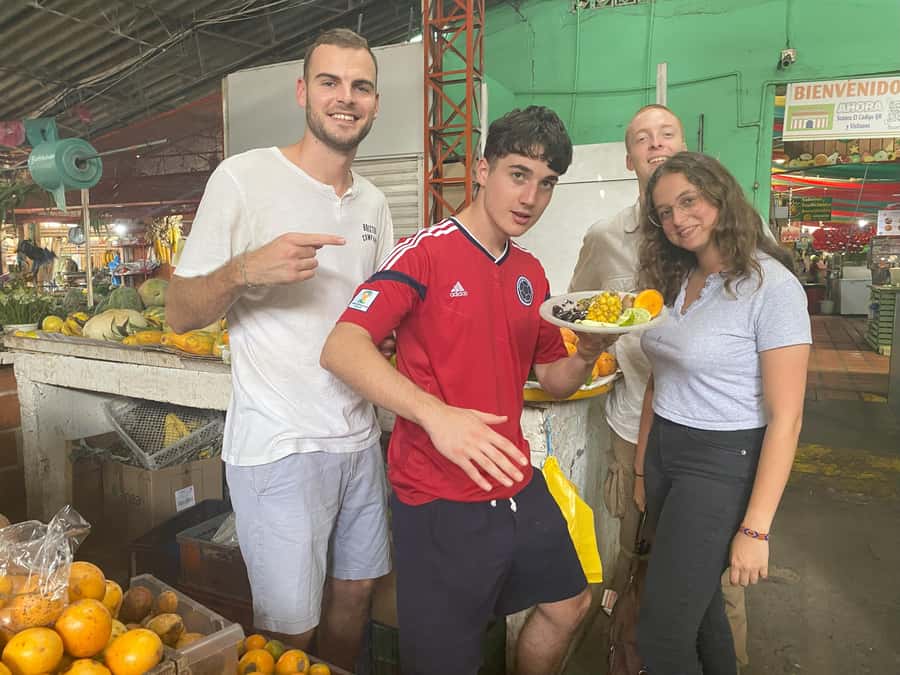 Cali: Fruit Market Walking Tour with Tastings - What to bring, and the few things that help most
