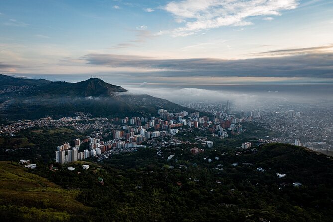Cali: Historic city, full of stories (Special city tour) - Barrio San Antonio and the oldest printing press in Colombia
