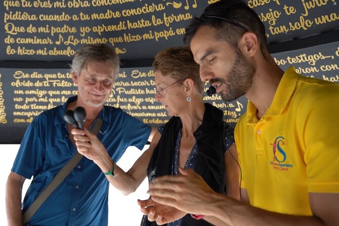 Cali Salsa Tour: Learn the history, dance and play instruments - Kumis Kasimiro and Sin Street: open-air music where you feel it