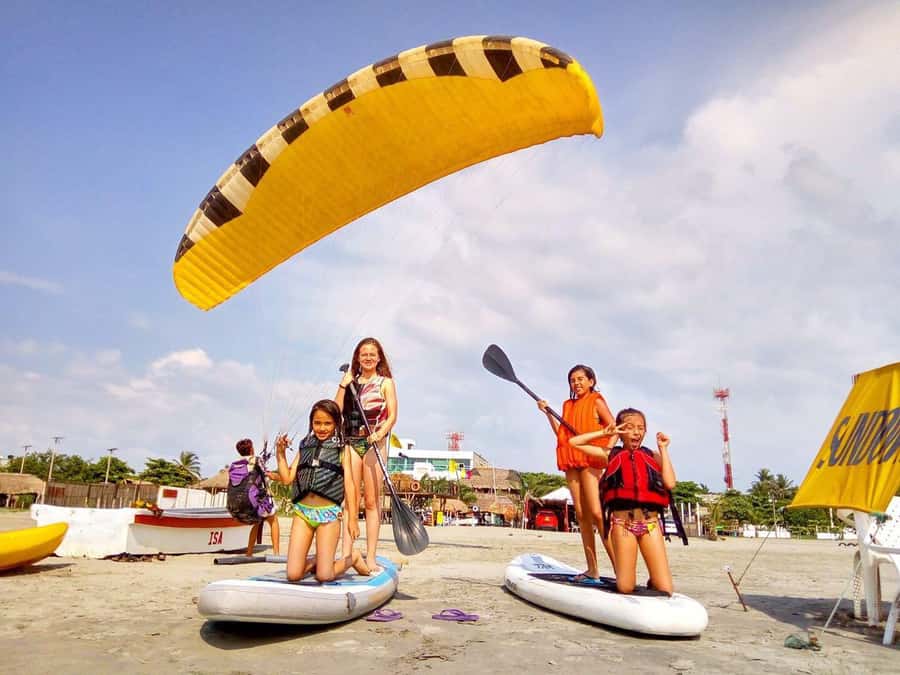 Cartagena: 1-Hour Paddleboard Rental or Private Lesson - Your 1-hour SUP session: rental versus private instruction