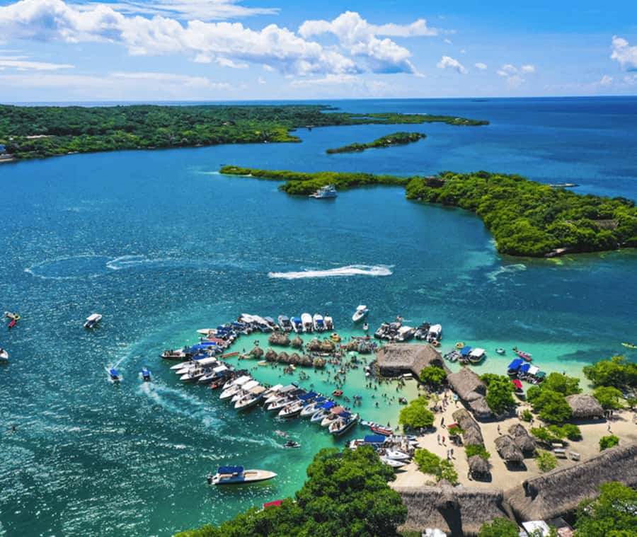 Cartagena: 4 Island Day Trip by Boat and Caribbean Lunch - Rosario Islands: the panoramic views and the snorkeling choice