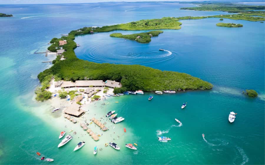 Cartagena: 5 Island Boat Tour with Night Bioluminescent Stop - Getting your bearings at TODOMAR CHL MARINA SAS