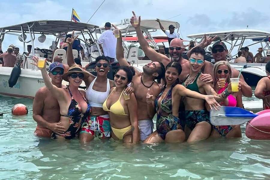 Cartagena: 5 Islands Premium Tour with Lunch and Snorkeling - Quick Hits Before You Go