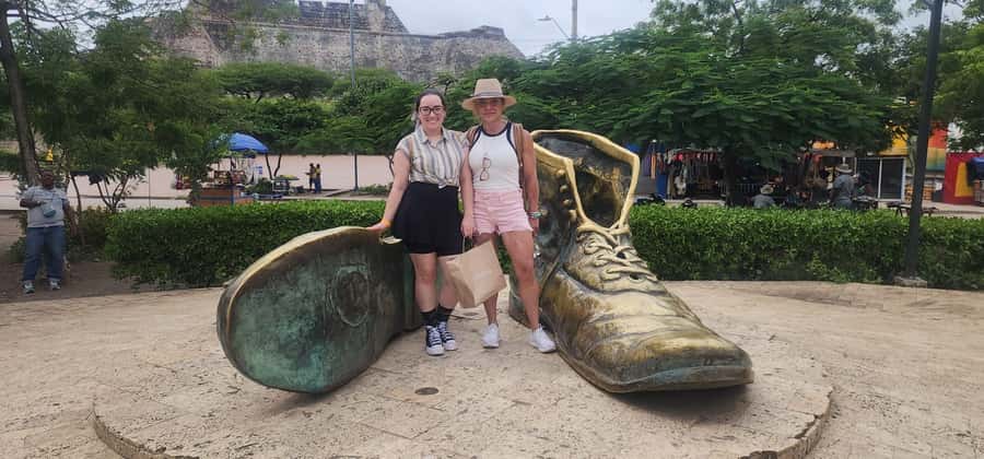 Cartagena: BILINGUAL CITYTOUR + SAN FELIPE CASTLE & Old city - Castillo de San Felipe de Barajas, your included entrance moment