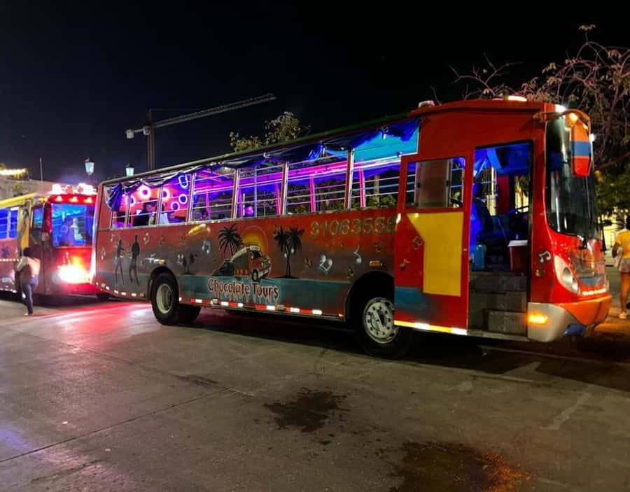 Cartagena: Chiva Party Bus Tour with Disco Entry - Key Points at a Glance
