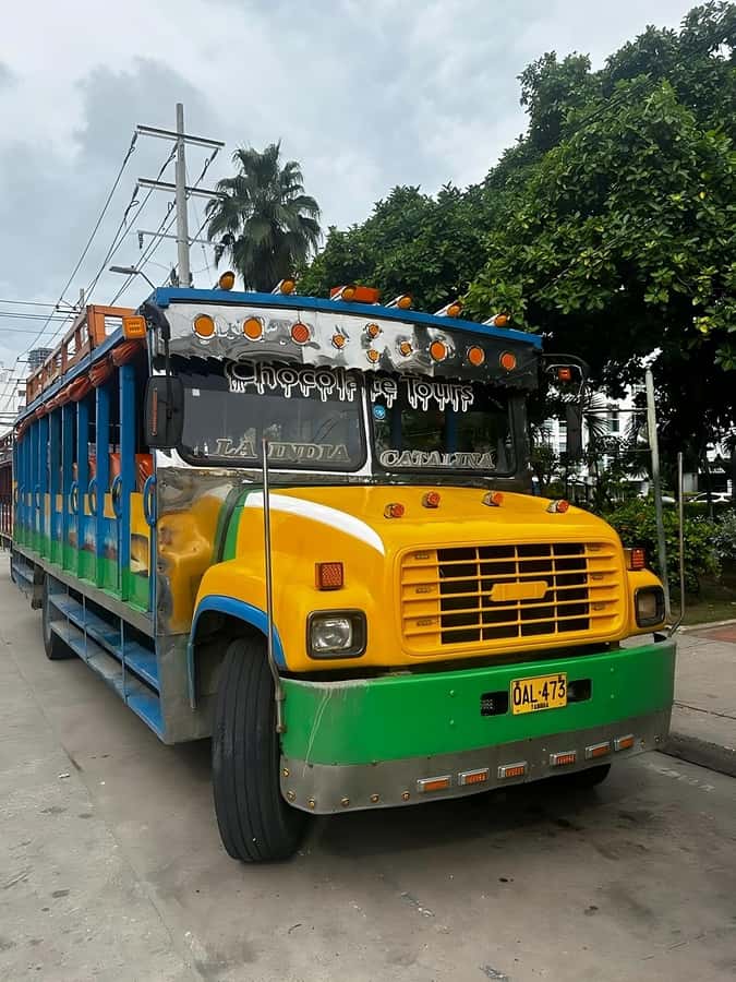 Cartagena: Chiva Party Bus Tour with Disco Entry - Cartagena Chiva Party Bus, What Makes It Feel Like a Real Cartagena Night