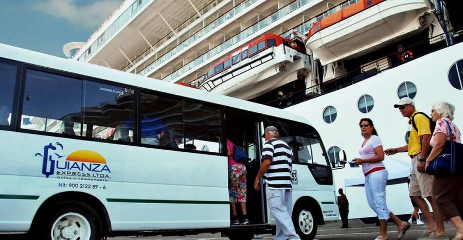 Cartagena City Tour: 4-Hour Cruise Excursion - Manga Neighborhood Drive: Moorish and Republican Houses on the Way In