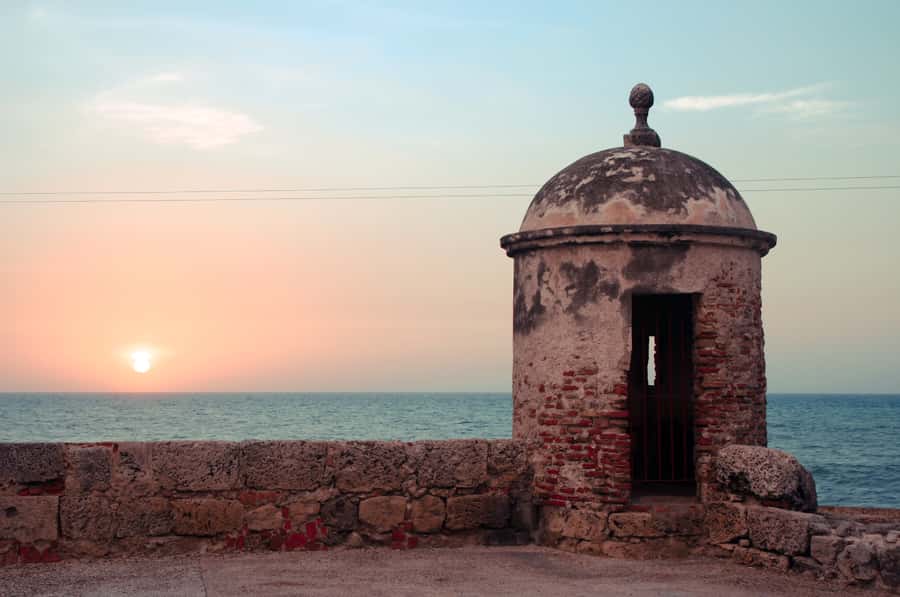 Cartagena City Tour with San Felipe Castle & Old Town Walk - Centenario Park: Sloths, Monkeys, and Iguanas in the City