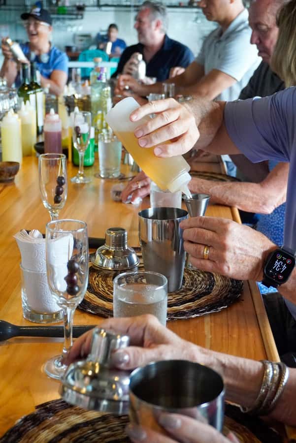 Cartagena: Colombian Cocktail Masterclass - Your 90 minutes in the class: how the experience flows