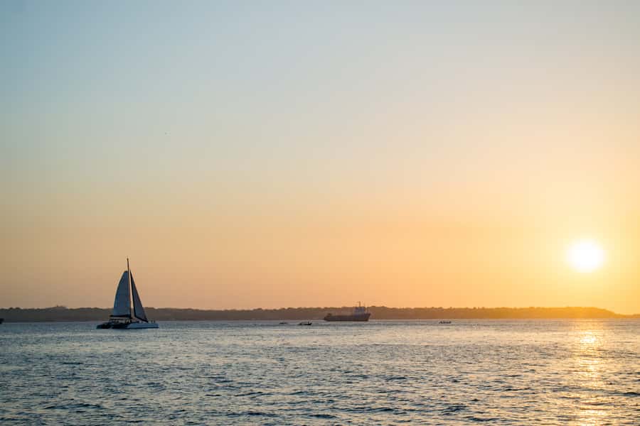 Cartagena de Indias: 2-Hour Sunset Cruise - Where to meet: Bodeguita Dock, Door #1 (and don’t stroll in late)