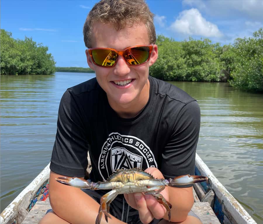 Cartagena Fishing, Crabbing, Birdwatching Experience + Lunch - Why the price makes sense for $79 per person