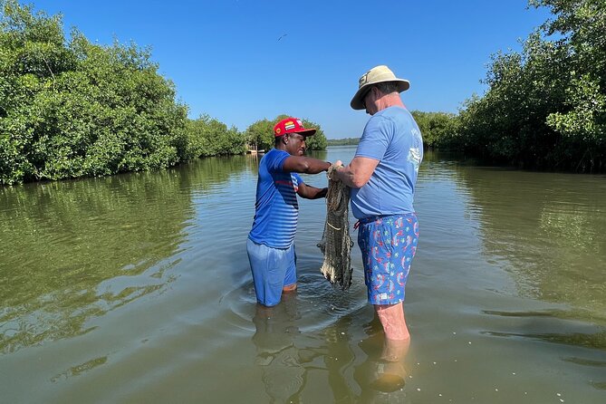 Cartagena Fishing & Crabbing • Unique Local Experience with Lunch - The day starts with an easy pickup and a private group