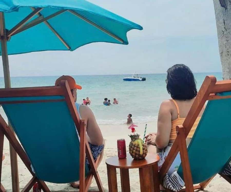 Cartagena: Freedom Club en Isla Barú- Playa Tranquila - Playa Cristal and Rosario-Islands Water, What Makes the Swim Worth It