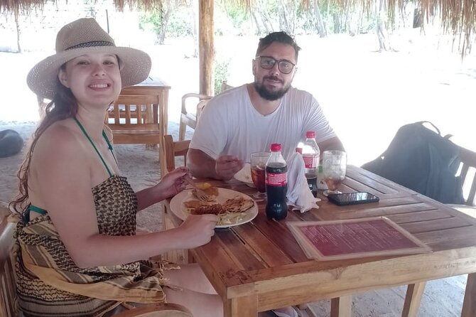 Cartagena : Full day 3 private islands - Isla Mulata: lunch options, then pool and beach time