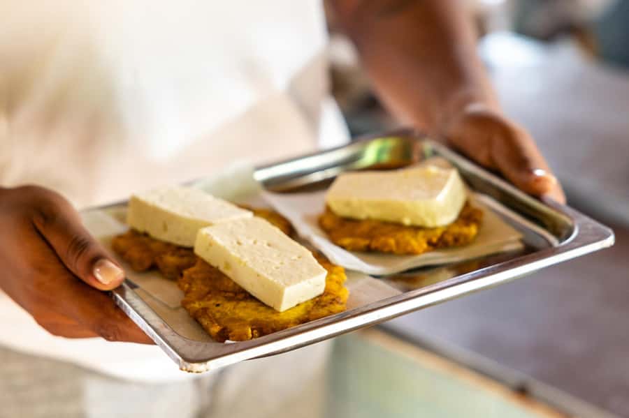 Cartagena: Guided Street Food Tour with Tastings - Who This Tour Suits Best (and Who Might Want to Think Twice)