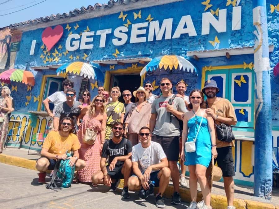 Cartagena: Historic Center and Getsemaní Shared Walking Tour - Meet at Plaza Cervantes, then let the Clock Tower set the tone