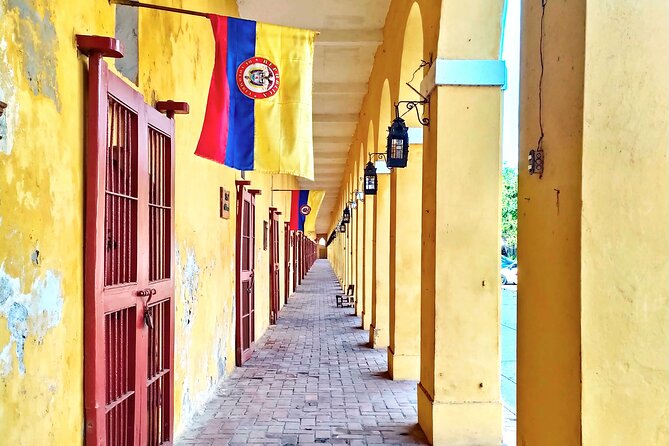 Cartagena History and Culture Private Walking Tour - Who this Cartagena history and culture tour is best for