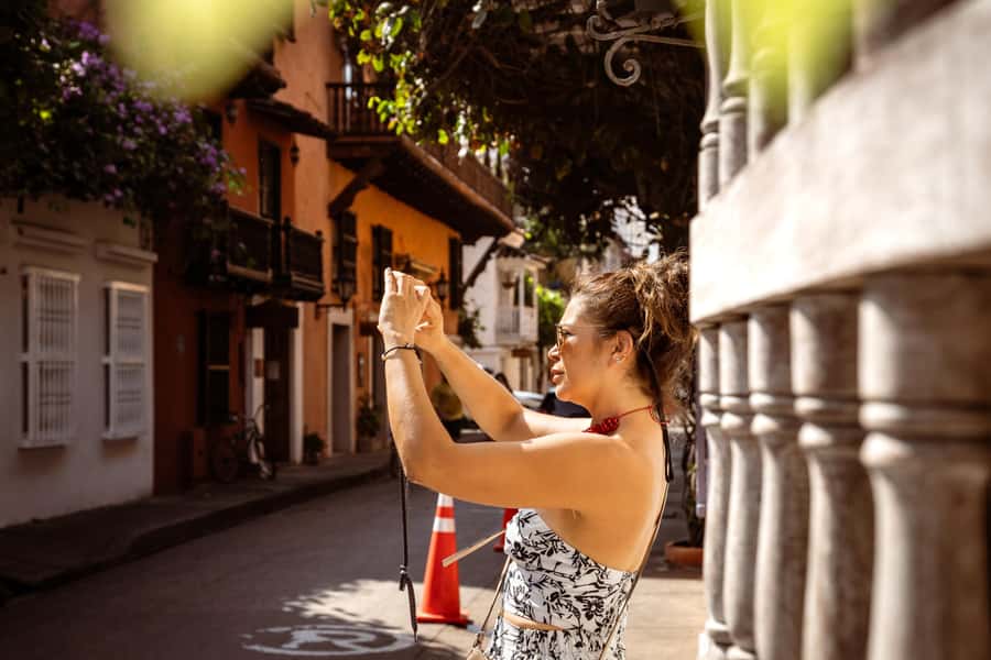 Cartagena Instagram Mobile Workshop: Scenic and Trendy Shots - Price and value: is $75 fair for a 2-hour class?