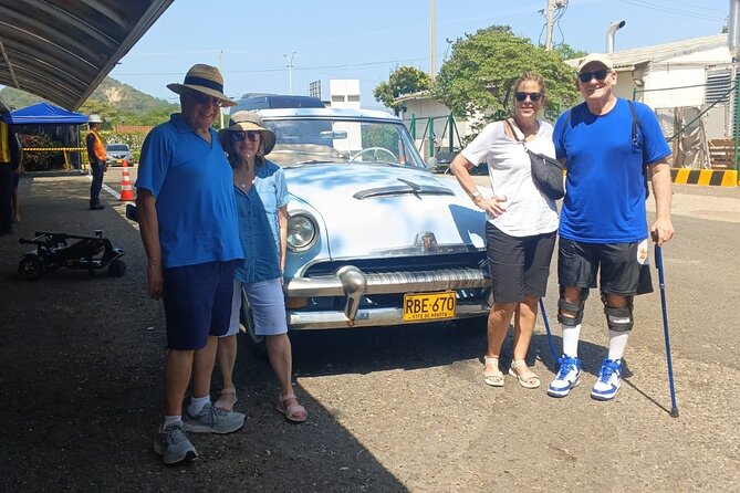 Cartagena Luxury Classic Car Tour + Bilingual Historian Guide - Price and value: $169 per group, up to 4