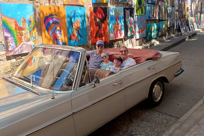 Cartagena Luxury Classic Car Tour + Bilingual Historian Guide - Pickup, where it starts, and planning your return