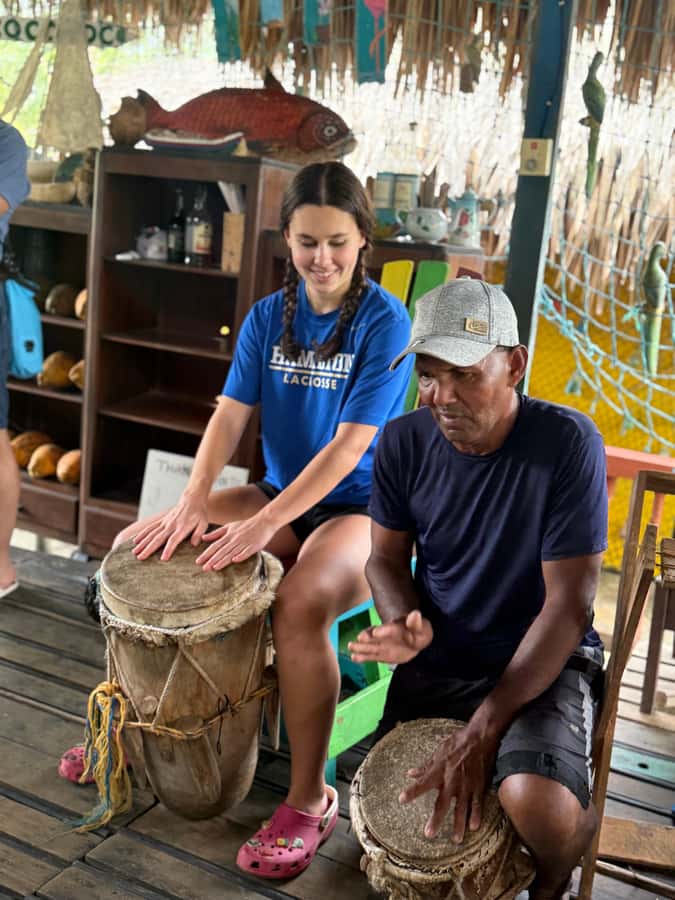 Cartagena: Mangrove Eco Tour & Fishing with Transportation - La Boquilla stops by boat: what you’ll see and how it feels