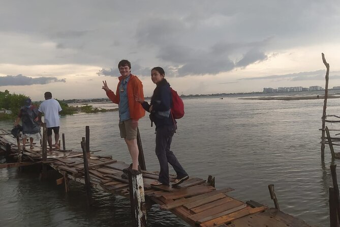 Cartagena Mangrove Private Tour - La Boquilla to the canoe: how the trip actually starts