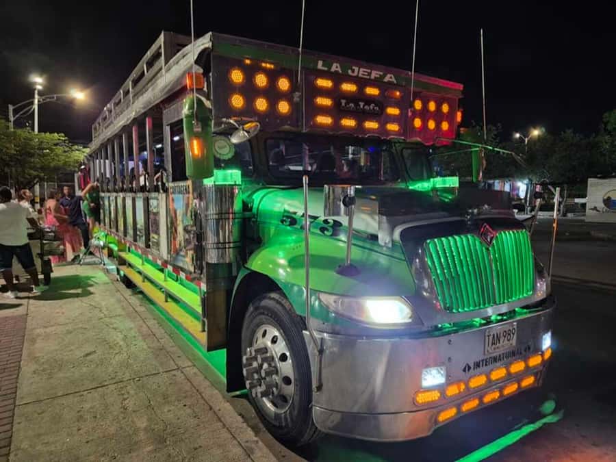 Cartagena: Night party in authentic Colombian chiva with entertainer - Pickup reality: meeting point accuracy and timing buffers