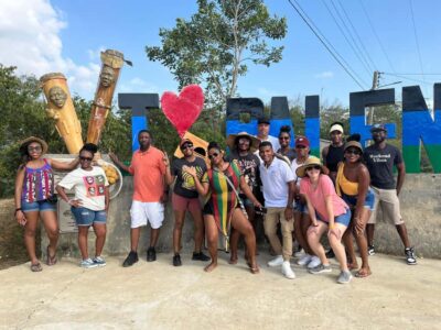 Palenque´s tour, dance show, lunch, pick-Up inclu