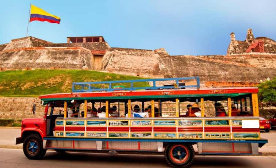 Cartagena: Panoramic City Tour, Monuments, Walls, Castle - From Bocagrande pickup to Old Town, the “half-day hit” that works