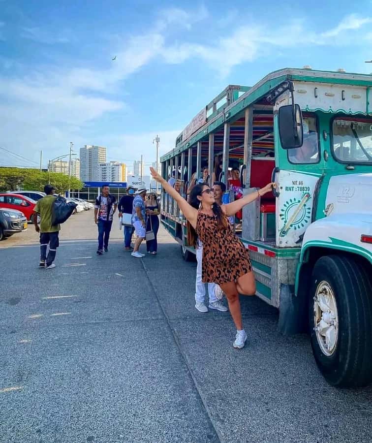 Cartagena: Panoramic City Tour, Monuments, Walls, Castle - Chiva bus drive: bays, parks, and the quick way to learn where you are