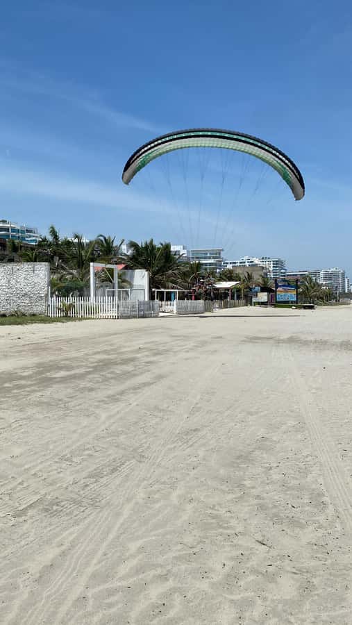Cartagena: Paratriking Flight from the Beach - Your flight timing: 10 minutes vs 15 minutes in the air