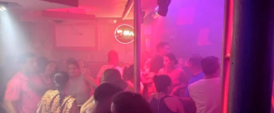 Cartagena: Party on a typical bus crossing the city - Taboo Disco Club in Getsemani: the hop-on, hop-off night plan