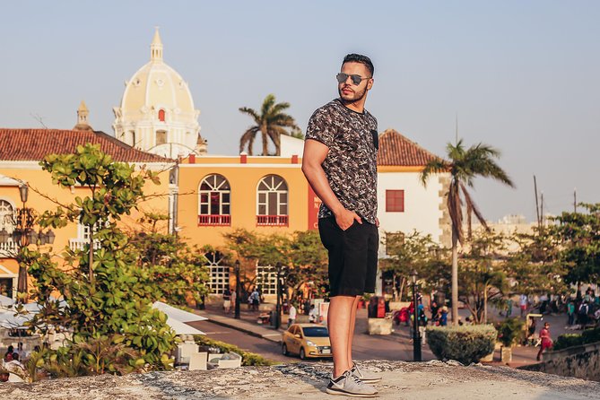 Cartagena Photo Experience - Baluarte de San Francisco Javier, stone angles and drama