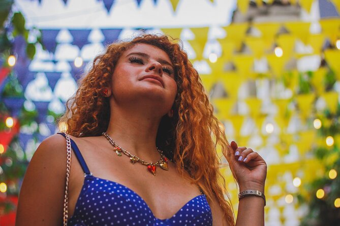 Cartagena Private Photo Session With a Professional Photographer - Historic Center Streets: Let Cartagena’s Architecture Do the Work