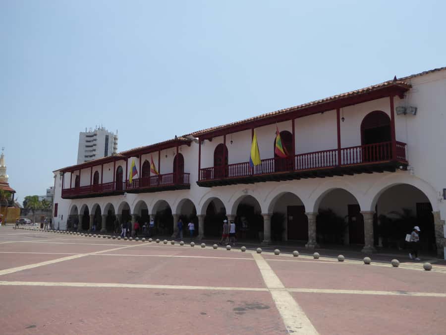 Cartagena: Private Walking Tour with German or Italian Guide - Key highlights I think you will care about