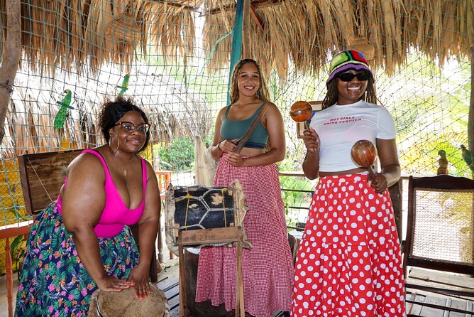 Cartagena Real : neighborhood, mangrove, fishing, typical lunch and culture - Fishing Lessons and Participating, Not Just Watching