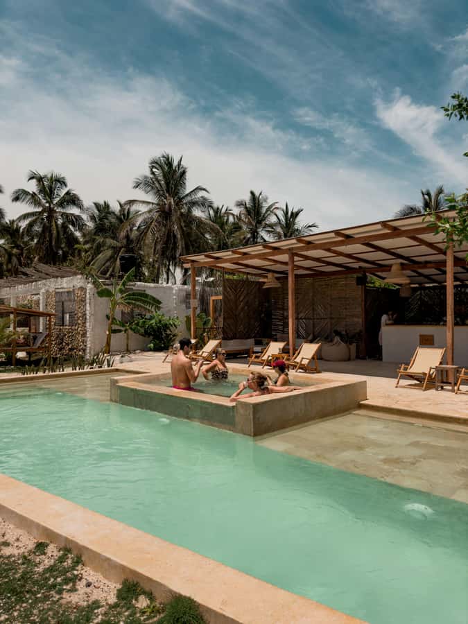 Cartagena: Rosario Islands Day Tour with Snorkel & Lunch - How the Cartagena to Rosario Islands speedboat day really feels