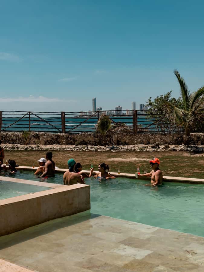 Cartagena: Rosario Islands Day Tour with Snorkel & Lunch - Price and value: what $95 buys and where you might spend extra