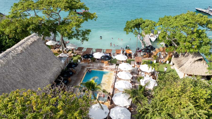 Cartagena: Rosario Islands Daypass Ibbiza Island Beach Club - First Look at the Rosario Islands Daypass to Ibbiza