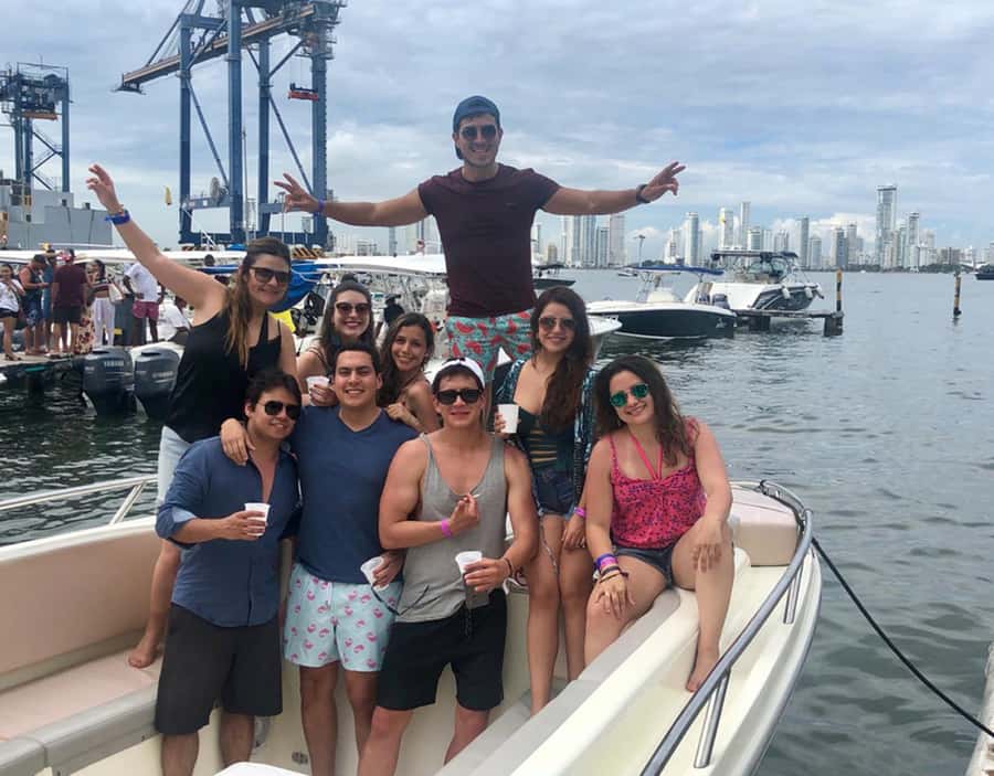 Cartagena: Rosario Islands Private Boat Tour - Playa Grande snorkeling: what you actually get and how to make it worthwhile
