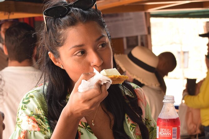 Cartagena´s African Legacy: 2 hrs on History, Dance & Tasting - Plaza de San Pedro Claver, Human Rights Through a Named Legacy
