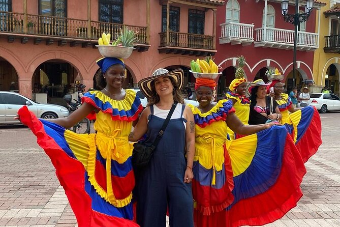 Cartagena´s African Legacy: 2 hrs on History, Dance & Tasting - Plaza de Bolívar and Portal de los Dulces, Music, Power, and Sweet Resistance