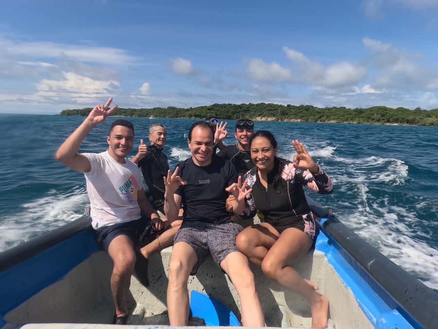 Cartagena: Scuba Diving Day Trip at Playa Blanca with Lunch - Key highlights at a glance
