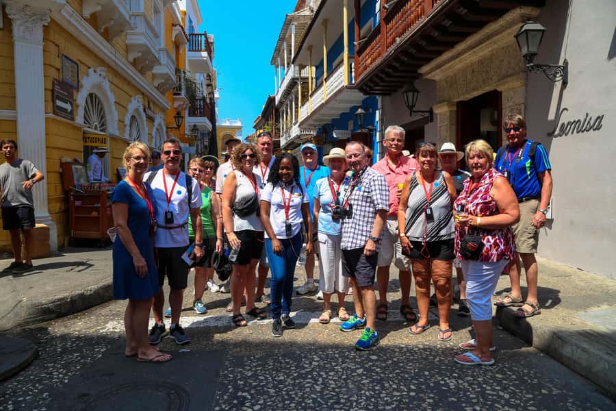 Cartagena: Shared Walking Tour of the Colonial Old Town - Should you book this Cartagena Old Town walking tour?