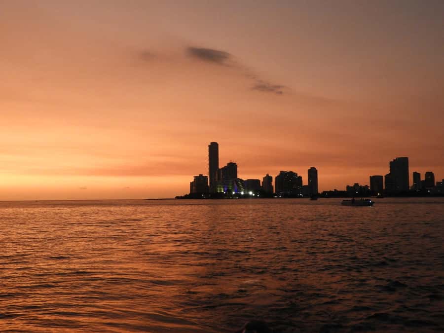 Cartagena: Sunset baytour with Dj, drinks and disco - Price and value: is $39 a good deal?