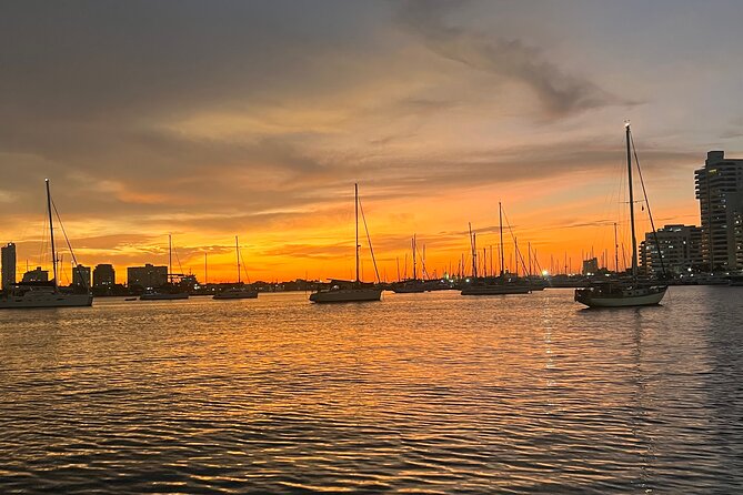 Cartagena:Sunset boat party Caribbean restaurant and Gethsemane tour - Who this tour fits best, and who might want a different plan